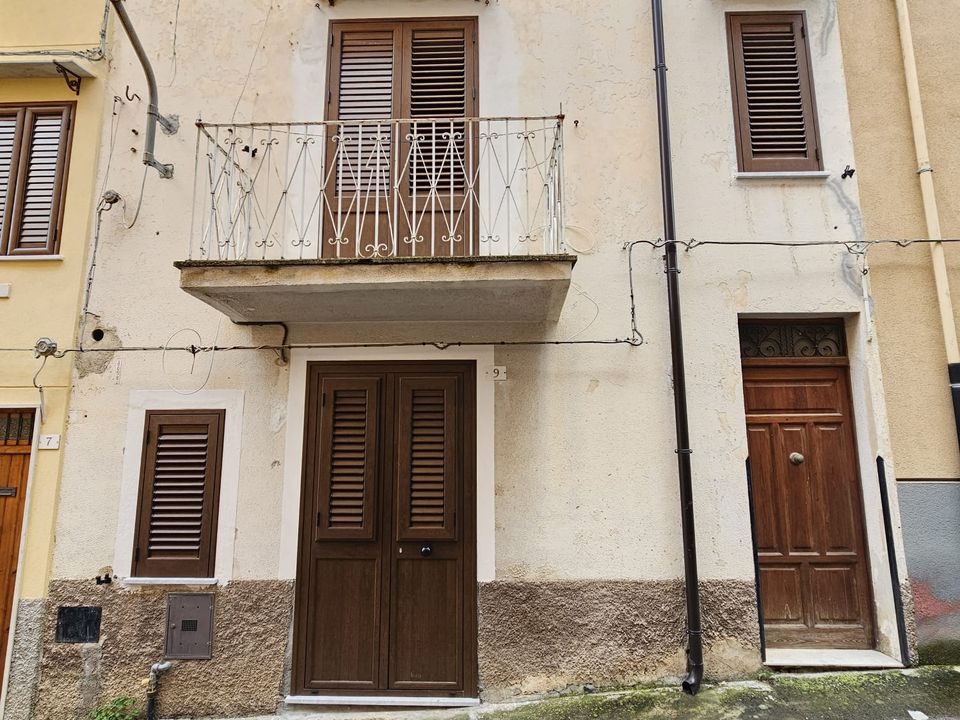 Landsbyhus i Collesano, Palermo - foto 1